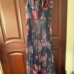 Lulu's Alluring Invite Midnight Blue Floral Pleated Bustier Midi Dress